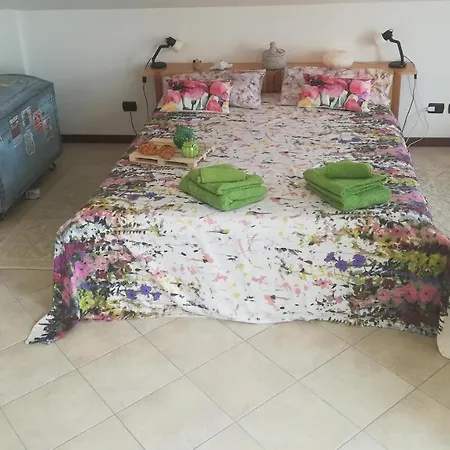 Sunshine Attico Vista Mare דירה